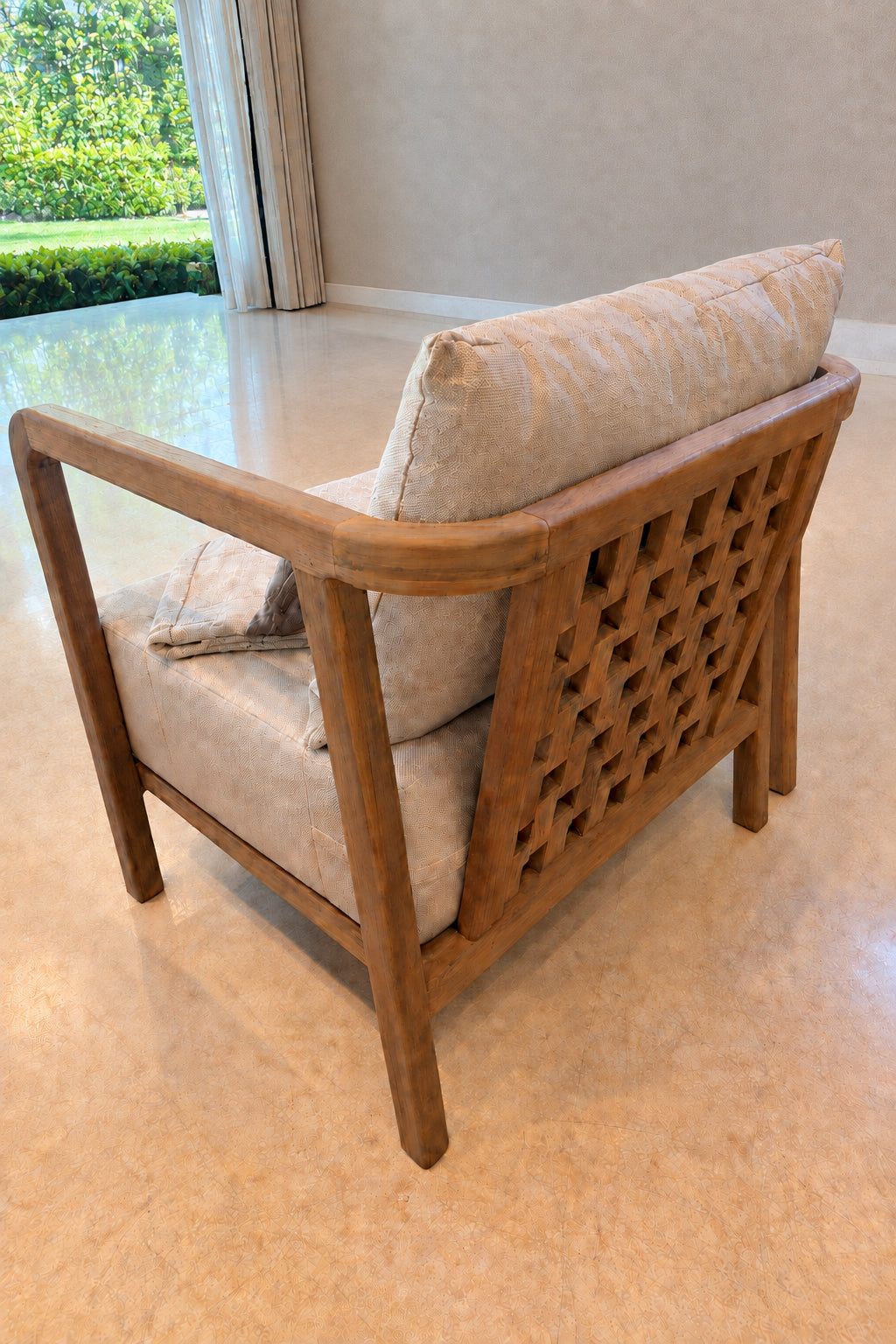 SILLON PADANG (MADERA TECA RECUPERADA CON ALMOHADON TELA EXTERIOR) 75X73,5X69CM